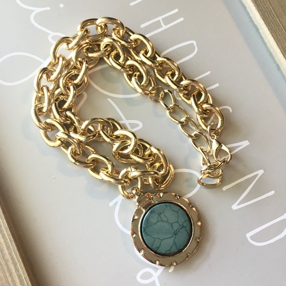 Roman Marble Pendant Gold Chain Necklace - Picture 9 of 9